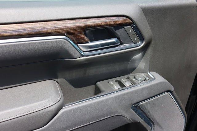 new 2025 GMC Sierra 1500 car, priced at $51,717