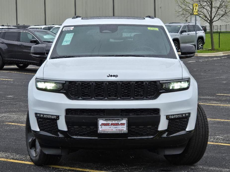 new 2024 Jeep Grand Cherokee L car, priced at $45,050