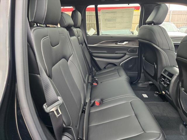 new 2025 Jeep Grand Cherokee car, priced at $51,966