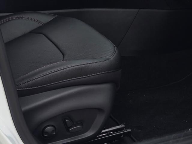new 2024 Jeep Compass car, priced at $39,015