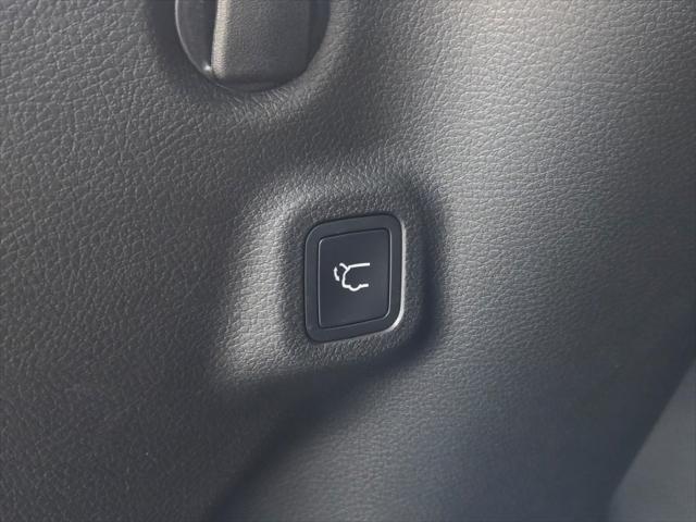 new 2024 Jeep Compass car, priced at $39,015
