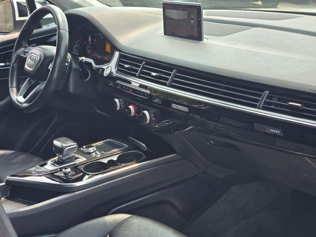 used 2019 Audi Q7 car, priced at $23,072