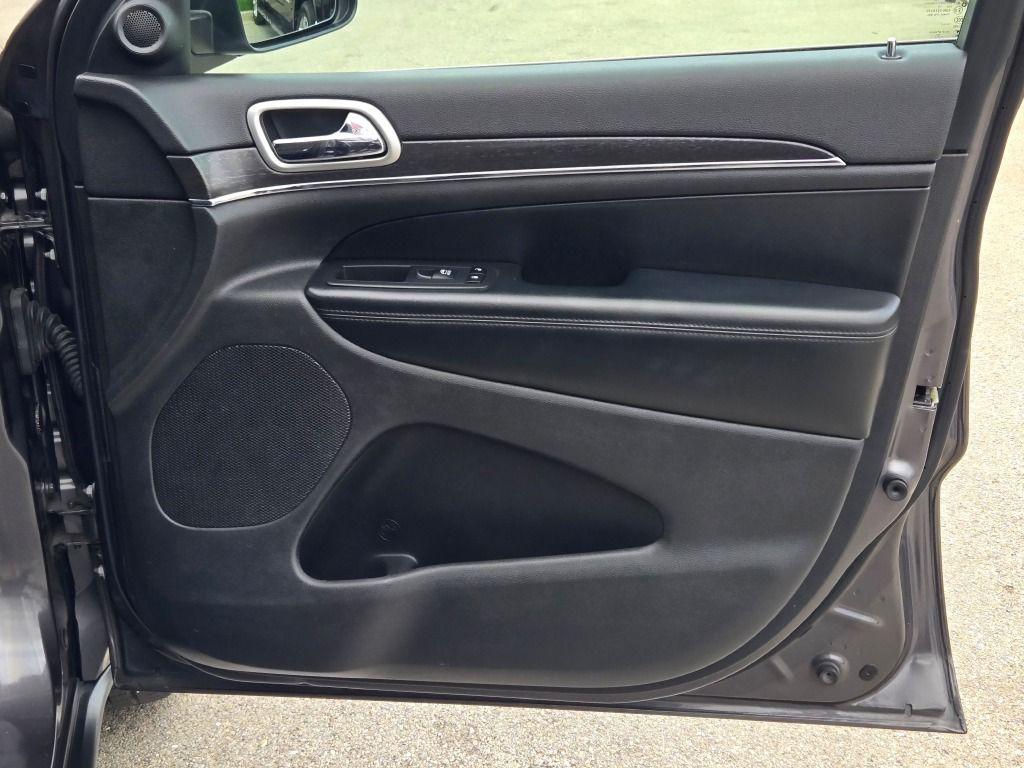 used 2018 Jeep Grand Cherokee car, priced at $19,834