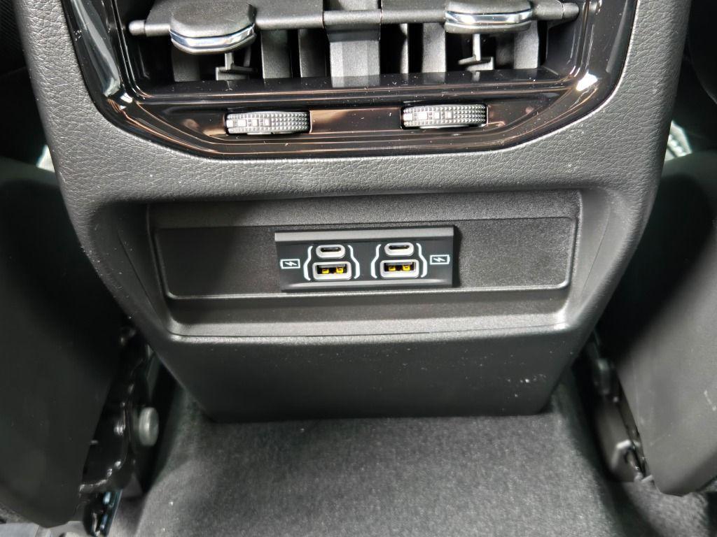 new 2025 Jeep Grand Cherokee car, priced at $38,298