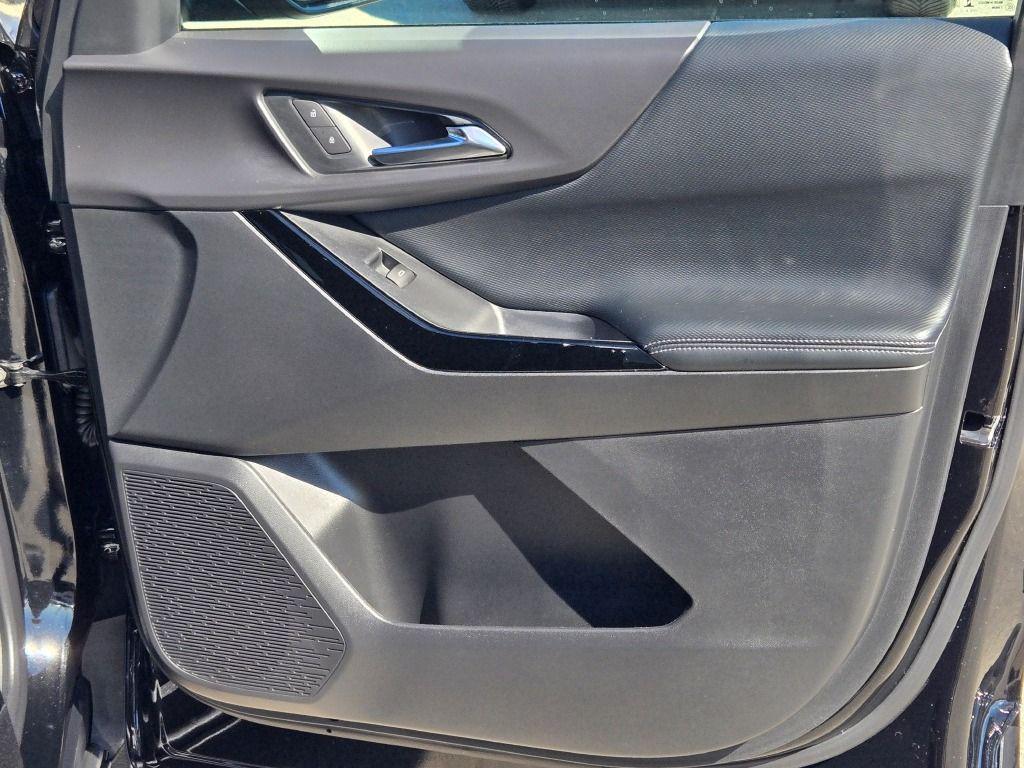 used 2026 Chevrolet Equinox car, priced at $31,571