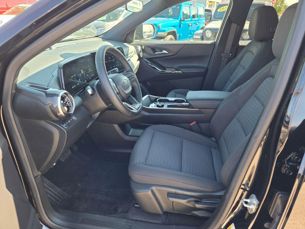 used 2026 Chevrolet Equinox car, priced at $31,571