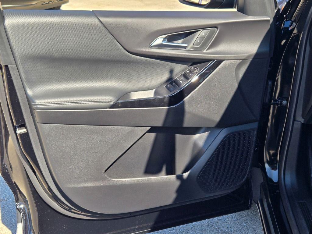 used 2026 Chevrolet Equinox car, priced at $31,571