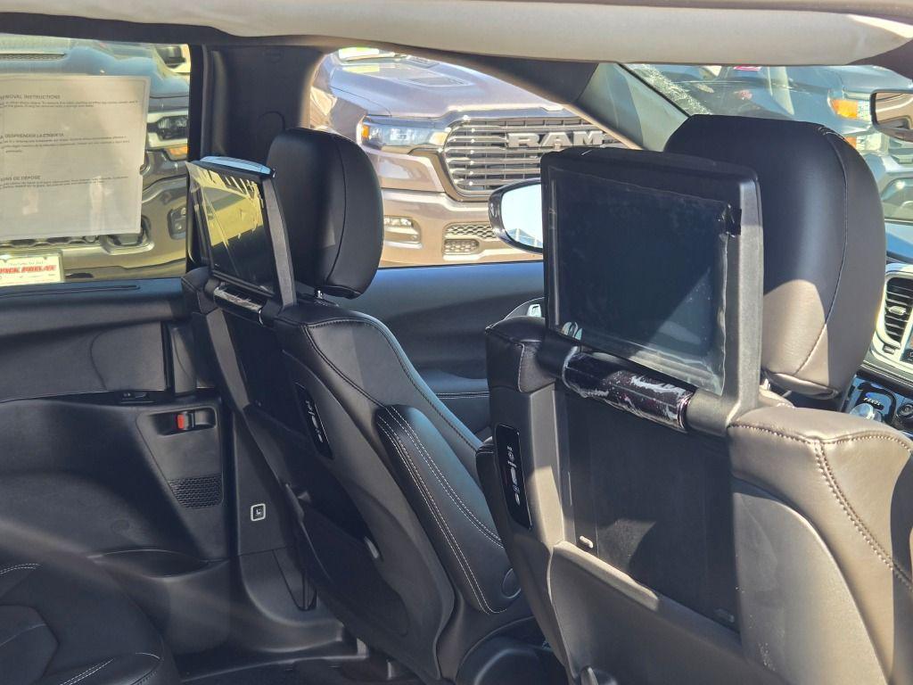 new 2026 Chrysler Pacifica car, priced at $46,177