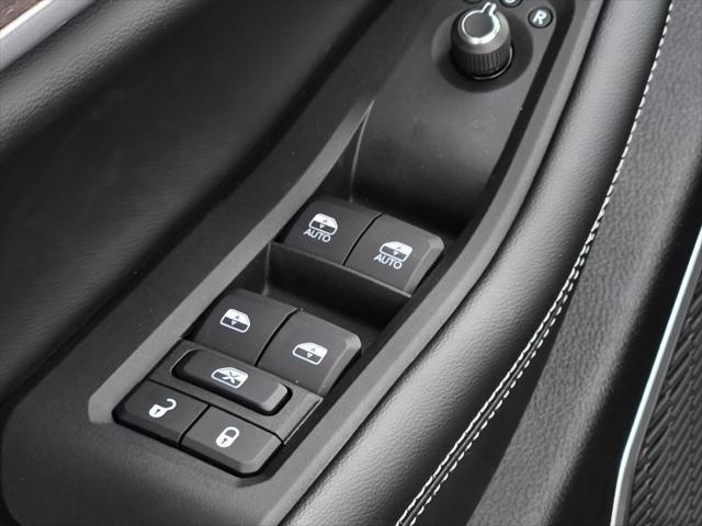 new 2025 Jeep Grand Cherokee car, priced at $45,921