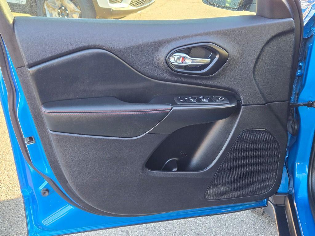 used 2022 Jeep Cherokee car, priced at $26,765