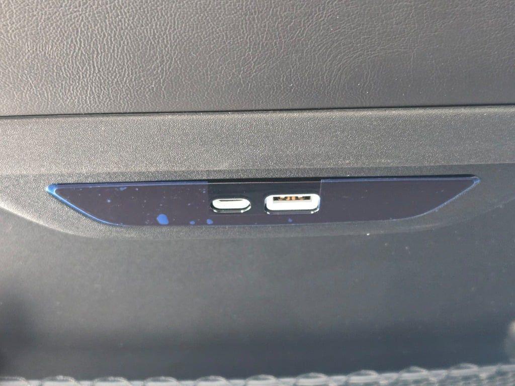 new 2026 Chrysler Pacifica car, priced at $42,527