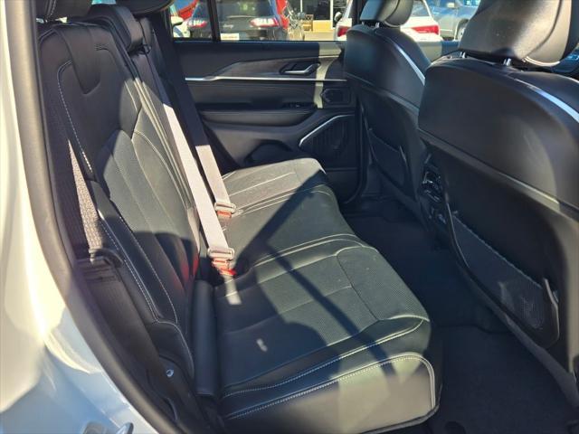 new 2025 Jeep Grand Cherokee car, priced at $57,345