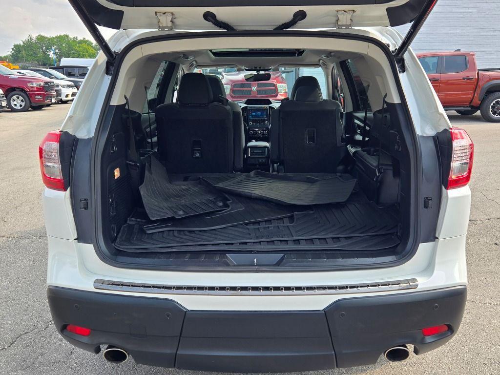 used 2022 Subaru Ascent car, priced at $29,333