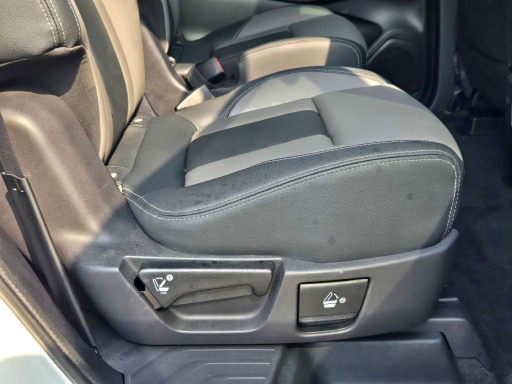 used 2022 Subaru Ascent car, priced at $29,333