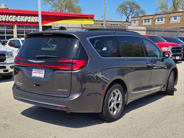 used 2023 Chrysler Pacifica car, priced at $29,454