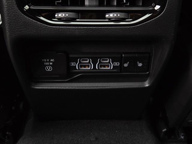 new 2025 Jeep Grand Cherokee car, priced at $46,171