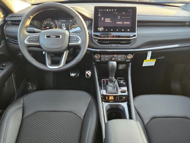 new 2025 Jeep Compass car, priced at $31,700