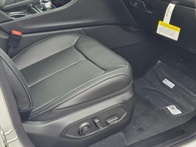 new 2025 Jeep Grand Cherokee car, priced at $50,476