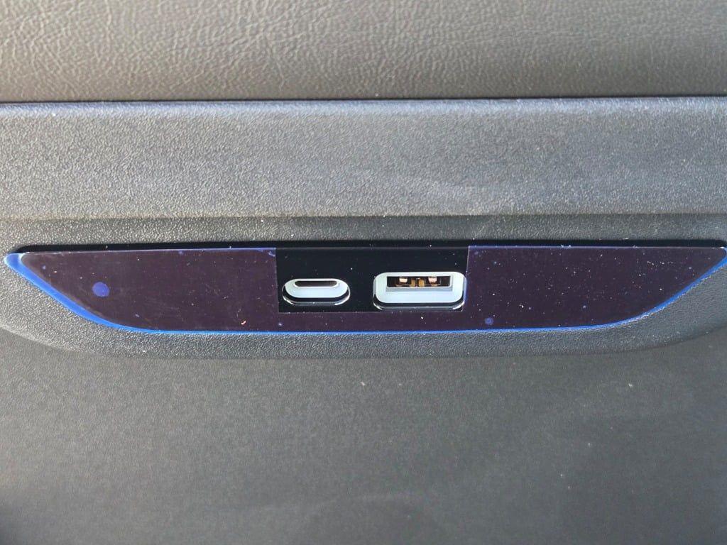 new 2026 Chrysler Pacifica car, priced at $46,402