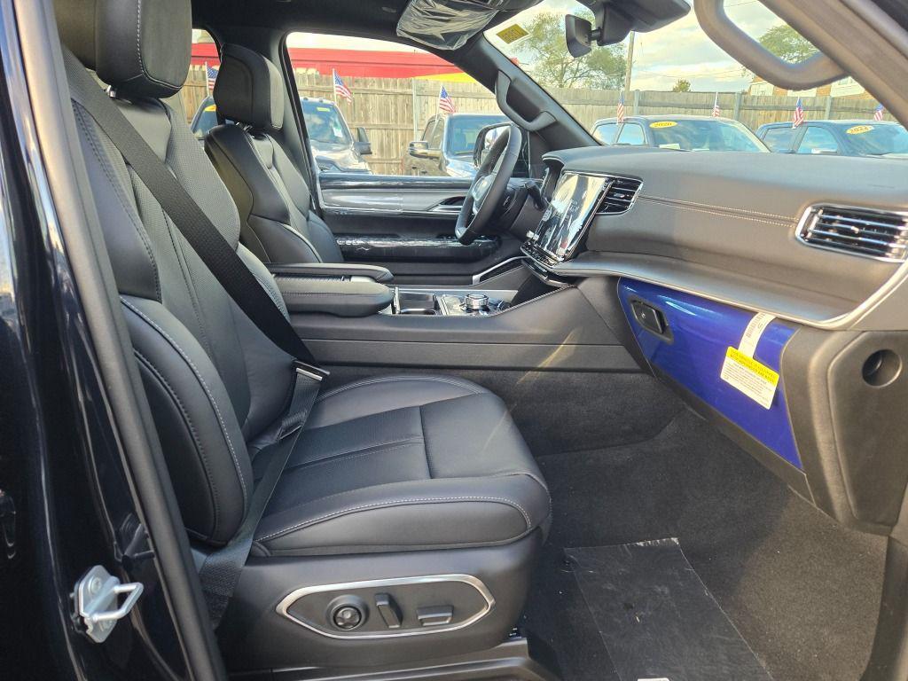 new 2025 Jeep Wagoneer car, priced at $73,221