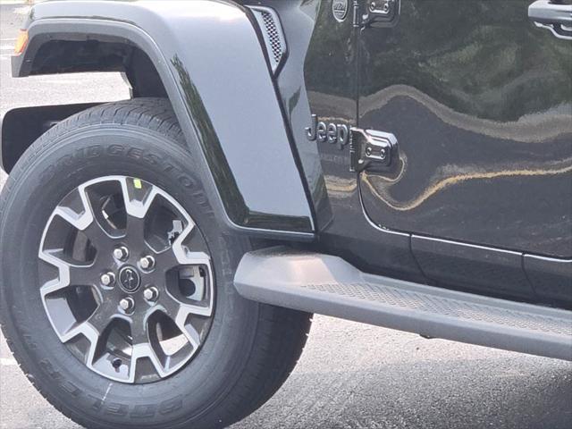 new 2025 Jeep Wrangler car, priced at $53,640