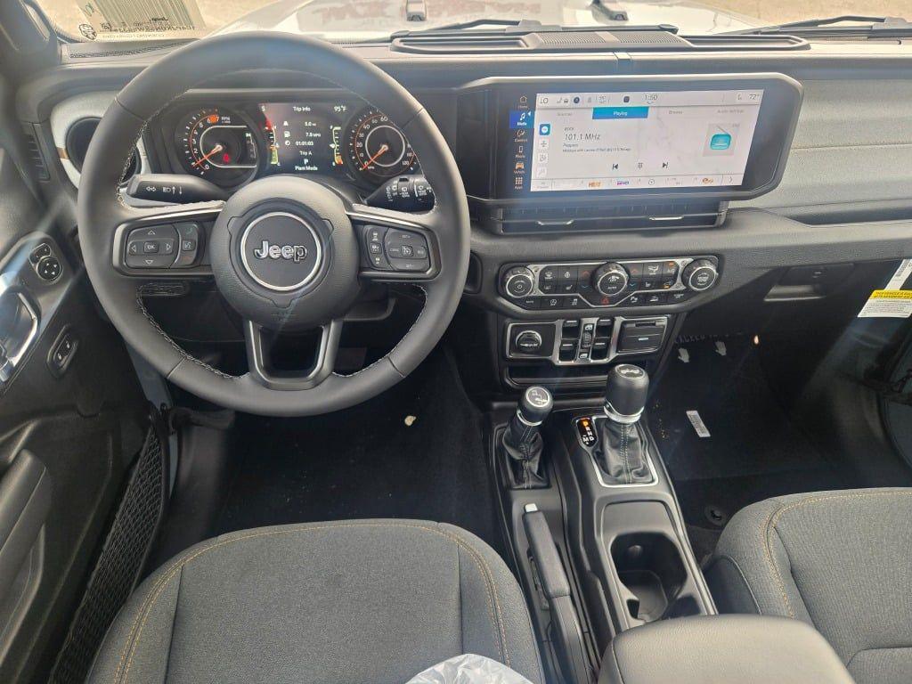 new 2025 Jeep Wrangler car, priced at $45,587