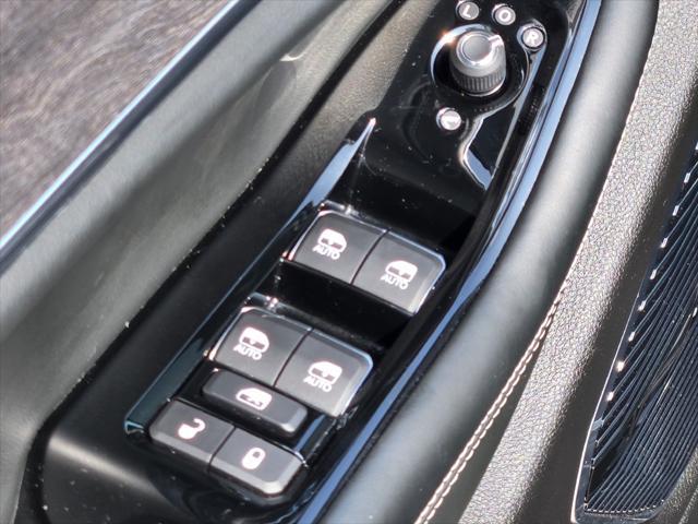 used 2023 Jeep Grand Cherokee car, priced at $42,995