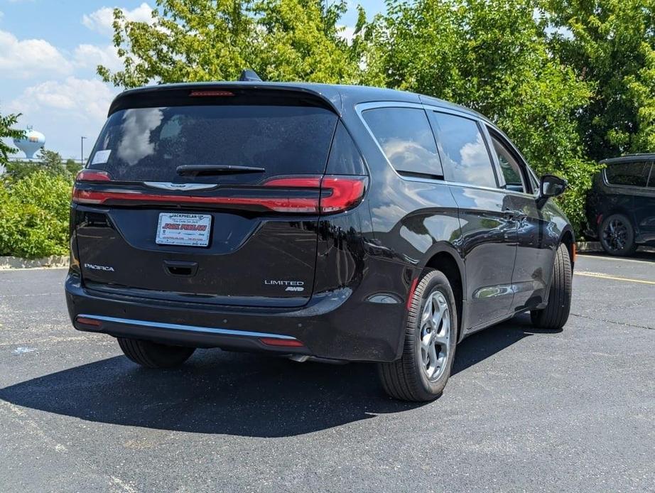 new 2024 Chrysler Pacifica car, priced at $46,780