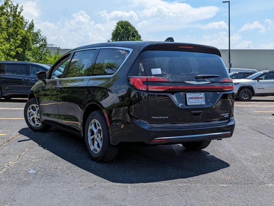 new 2024 Chrysler Pacifica car, priced at $46,780