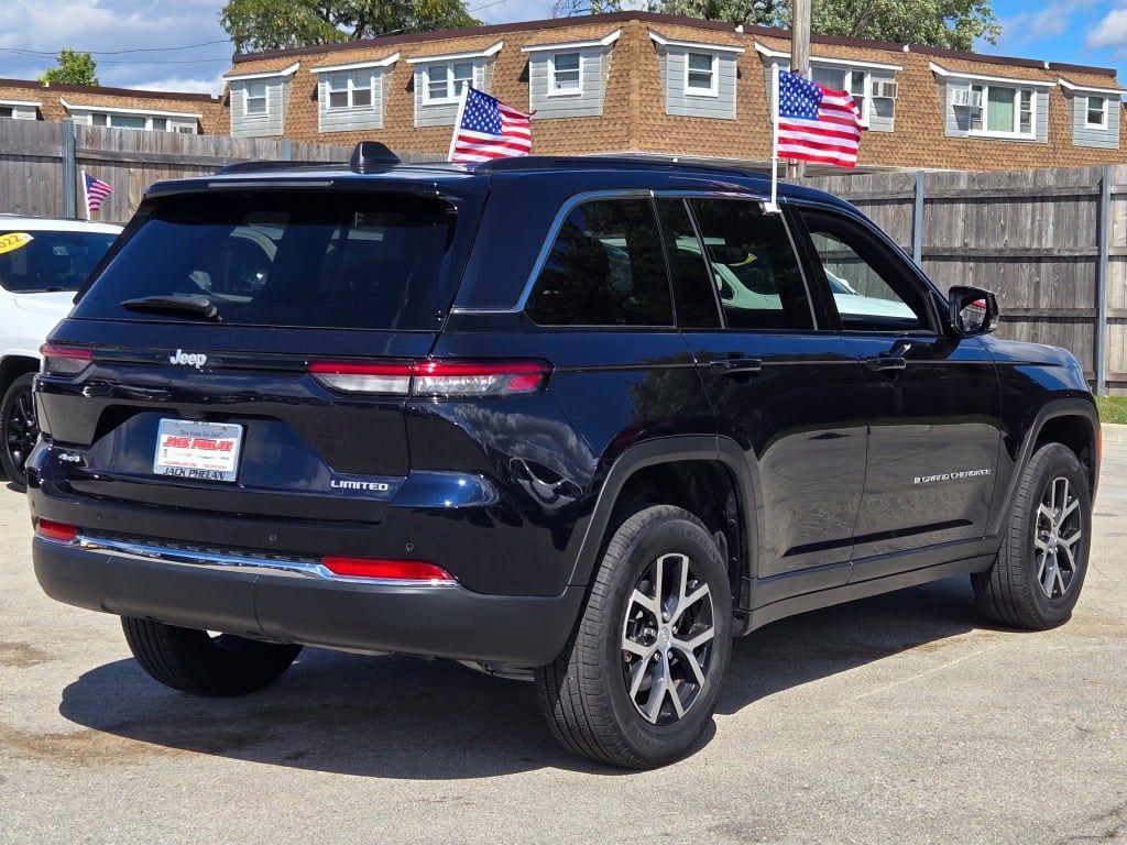 used 2024 Jeep Grand Cherokee car, priced at $35,292