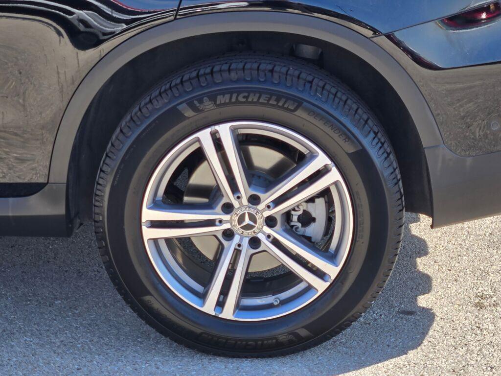 used 2021 Mercedes-Benz GLC 300 car, priced at $26,239