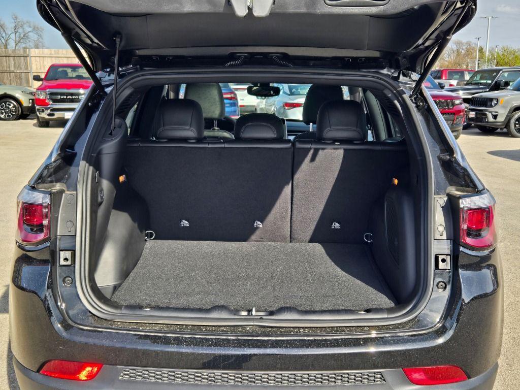 new 2025 Jeep Compass car, priced at $31,310