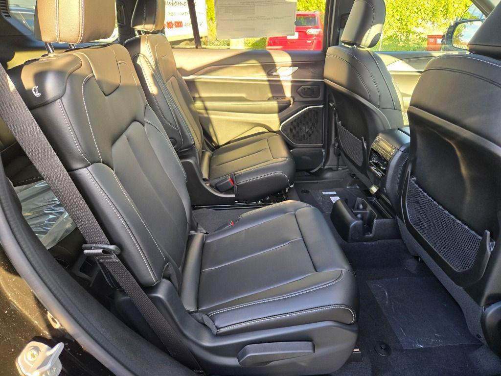 new 2025 Jeep Grand Cherokee L car, priced at $46,649