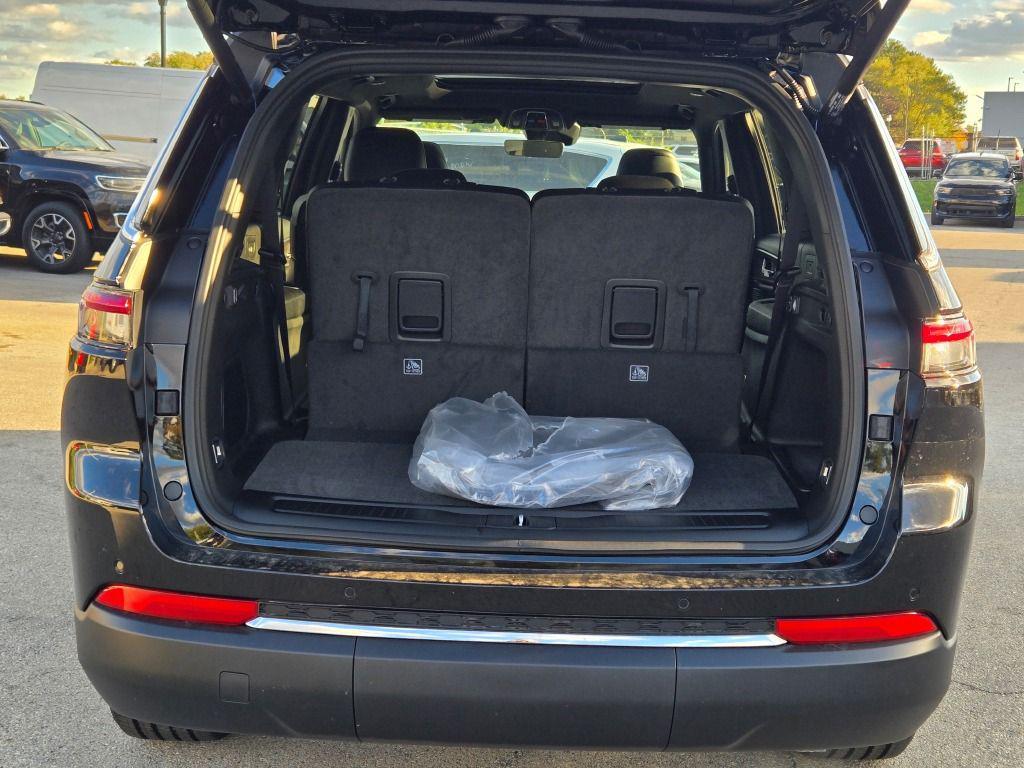 new 2025 Jeep Grand Cherokee L car, priced at $46,649