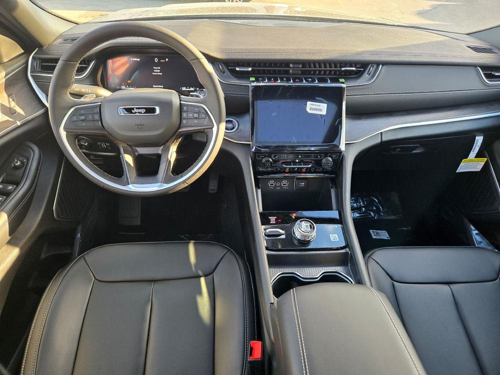 new 2025 Jeep Grand Cherokee L car, priced at $46,649