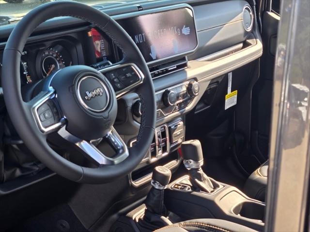 new 2025 Jeep Wrangler car, priced at $53,322