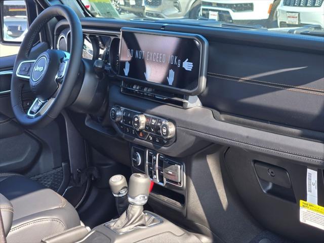 new 2025 Jeep Wrangler car, priced at $53,322