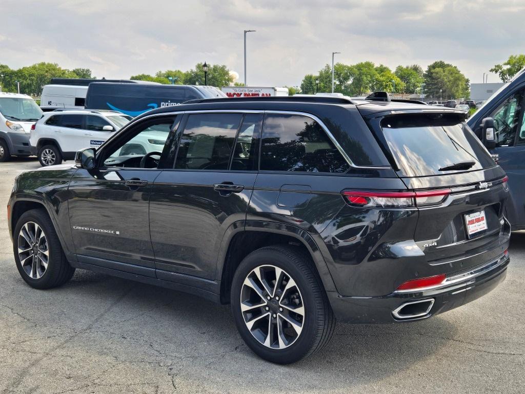 used 2024 Jeep Grand Cherokee car, priced at $50,097