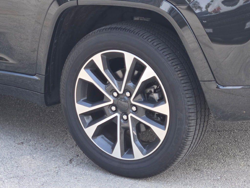 used 2024 Jeep Grand Cherokee car, priced at $48,995