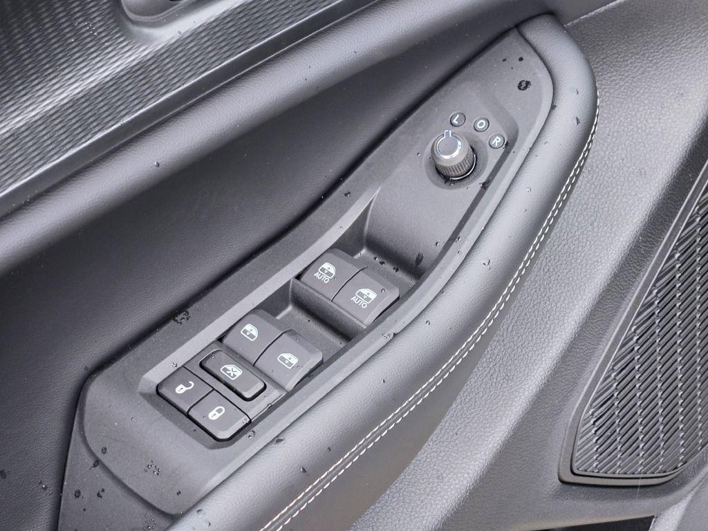 new 2025 Jeep Grand Cherokee car, priced at $37,664