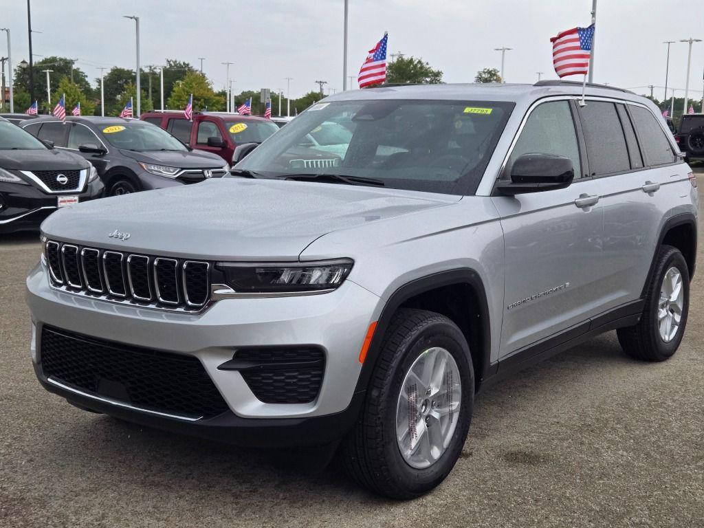 new 2025 Jeep Grand Cherokee car, priced at $37,664