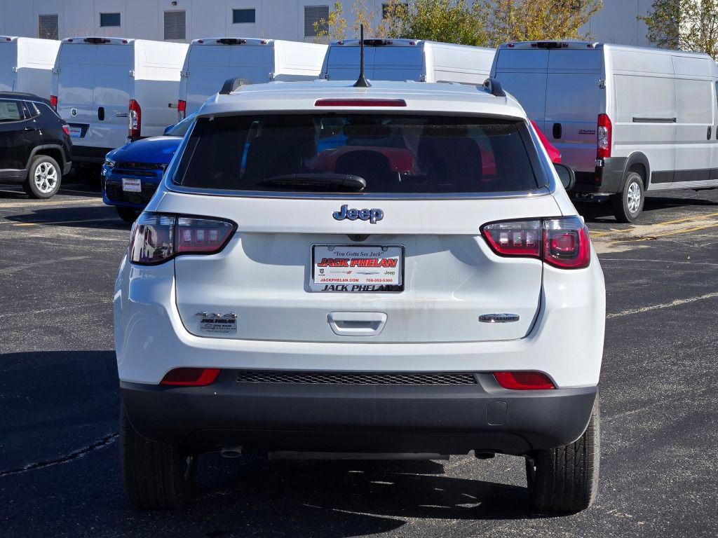 new 2025 Jeep Compass car, priced at $27,440