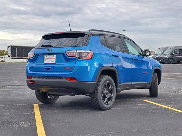 new 2024 Jeep Compass car, priced at $27,295