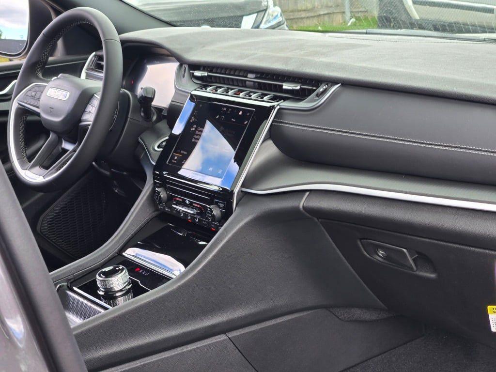 new 2025 Jeep Grand Cherokee L car, priced at $36,907
