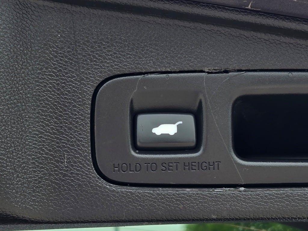 used 2022 Honda CR-V Hybrid car, priced at $28,945