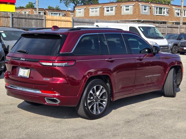 used 2022 Jeep Grand Cherokee car, priced at $39,494