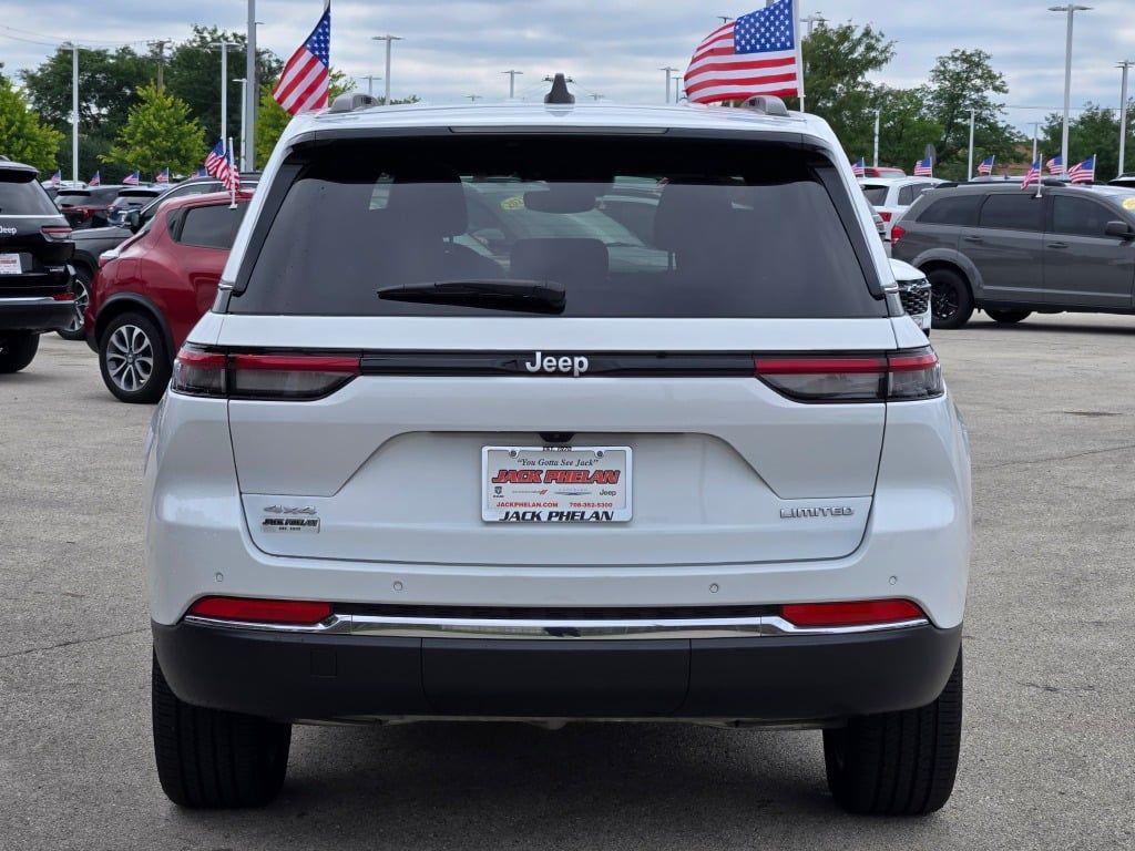 used 2024 Jeep Grand Cherokee car, priced at $38,889