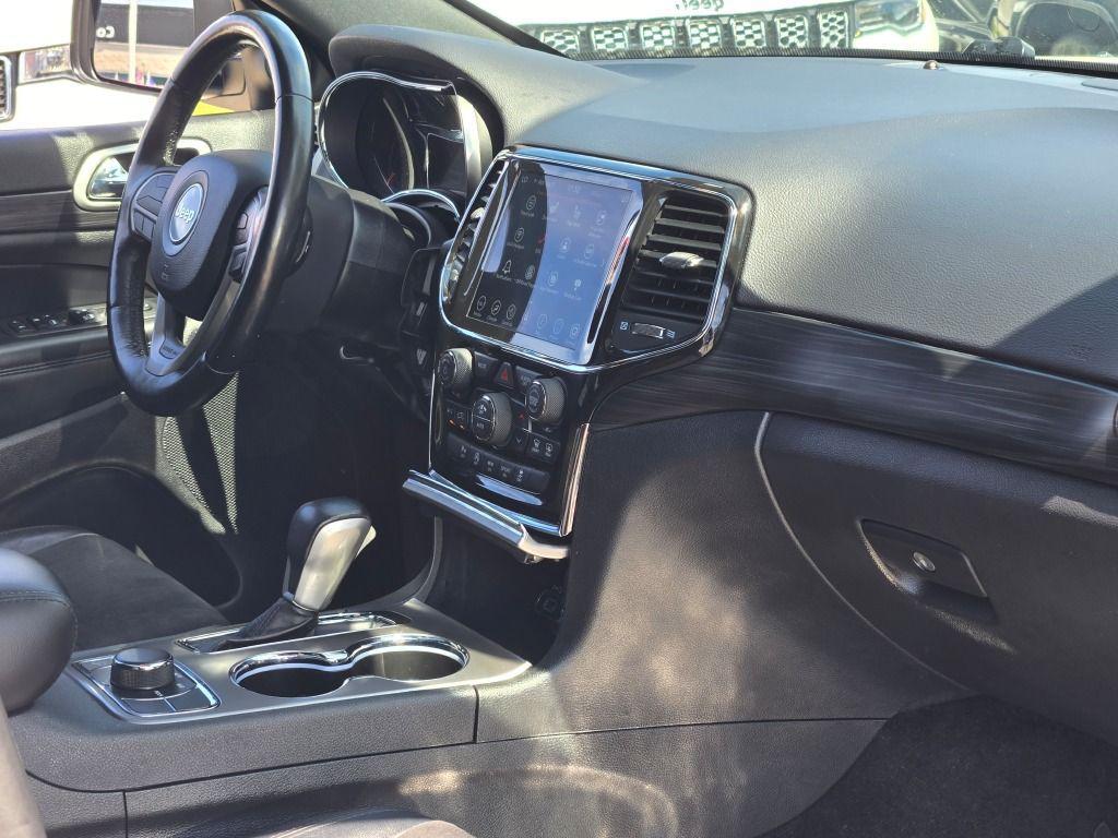 used 2022 Jeep Grand Cherokee car, priced at $28,590