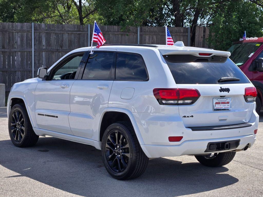 used 2022 Jeep Grand Cherokee car, priced at $28,590