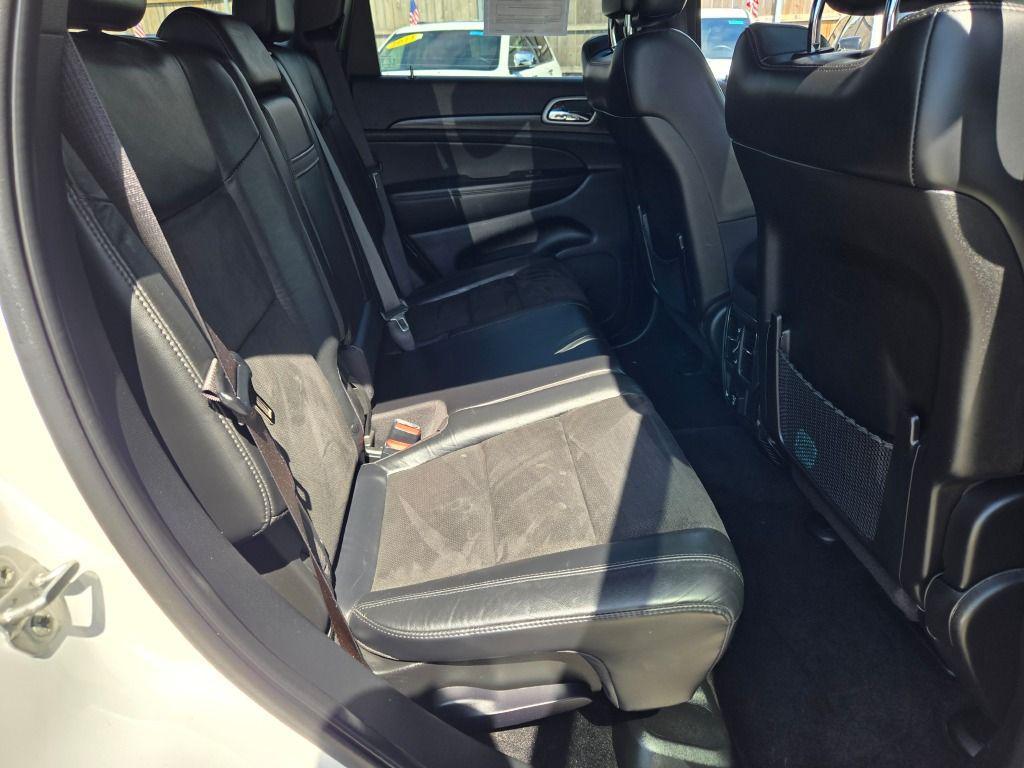 used 2022 Jeep Grand Cherokee car, priced at $28,590